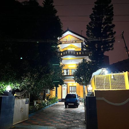 Imperial Inn - Haroz Kuttālam المظهر الخارجي الصورة